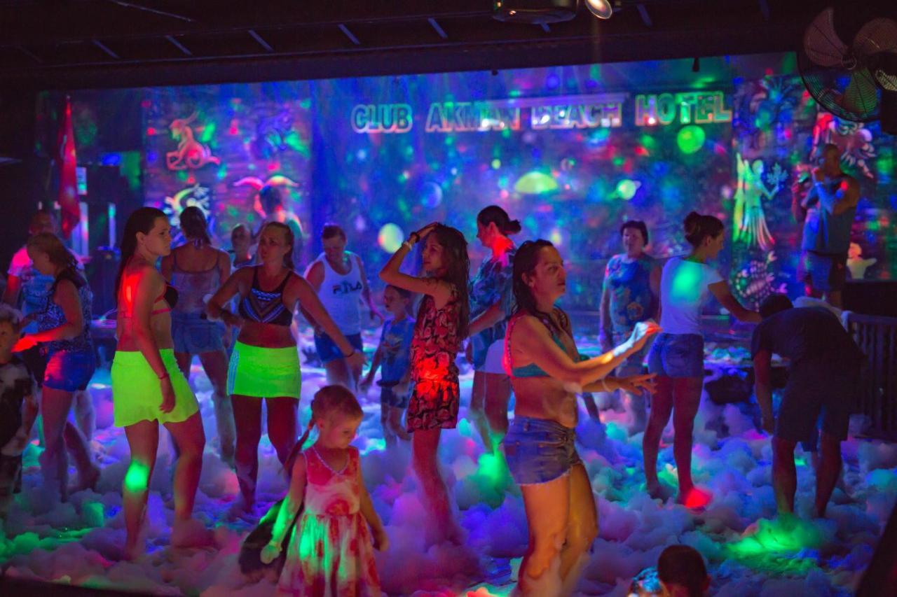 Club Akman Beach Çamyuva Buitenkant foto