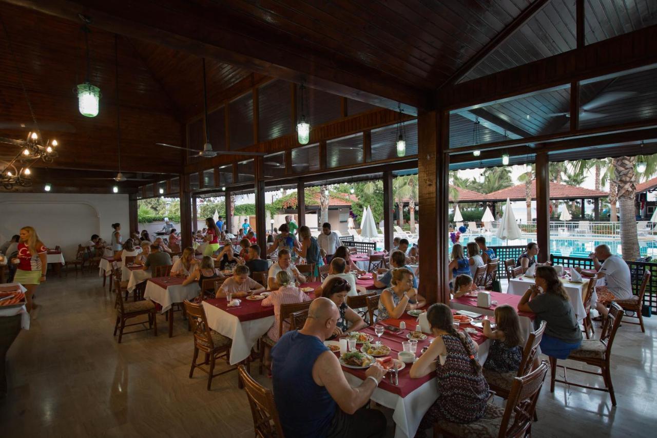 Club Akman Beach Çamyuva Buitenkant foto