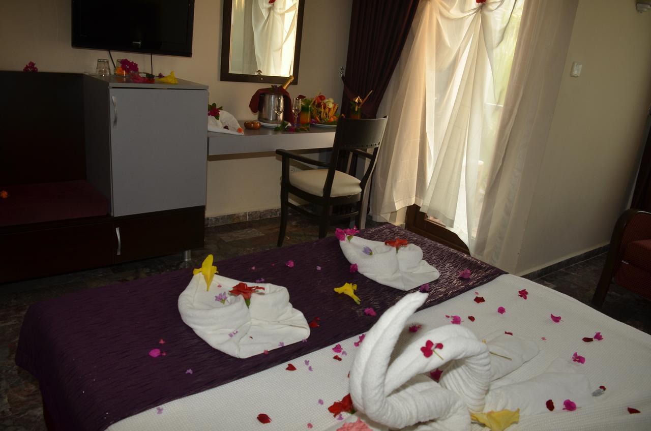 Club Akman Beach Çamyuva Kamer foto
