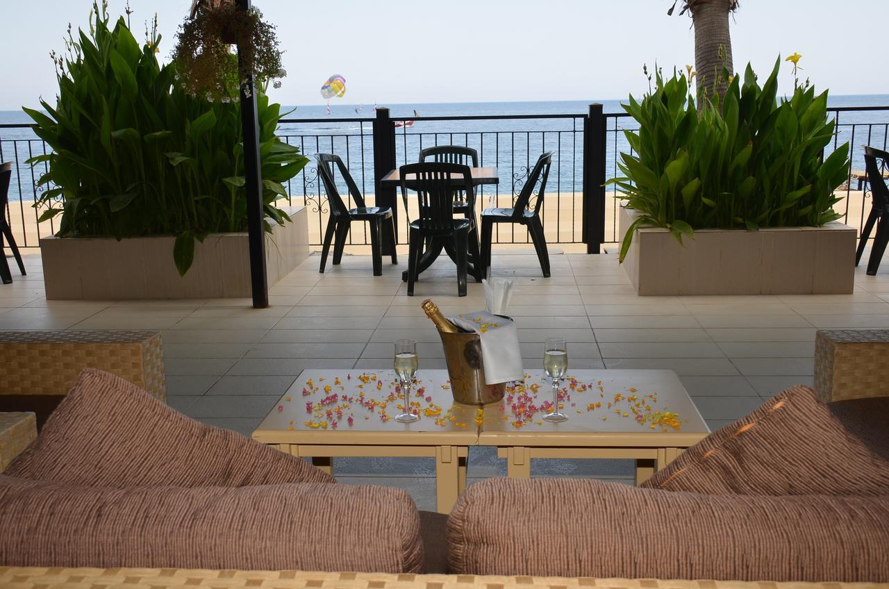 Club Akman Beach Çamyuva Buitenkant foto