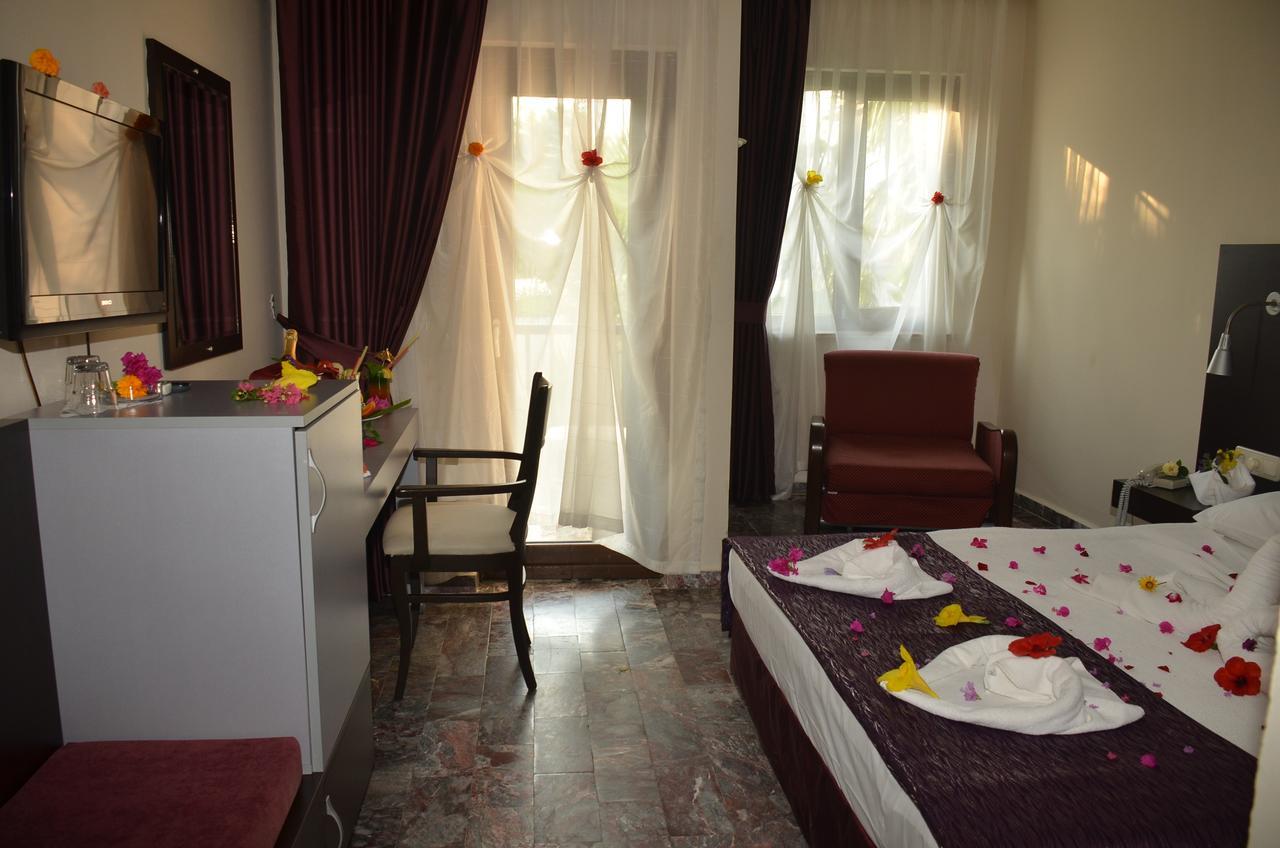 Club Akman Beach Çamyuva Buitenkant foto