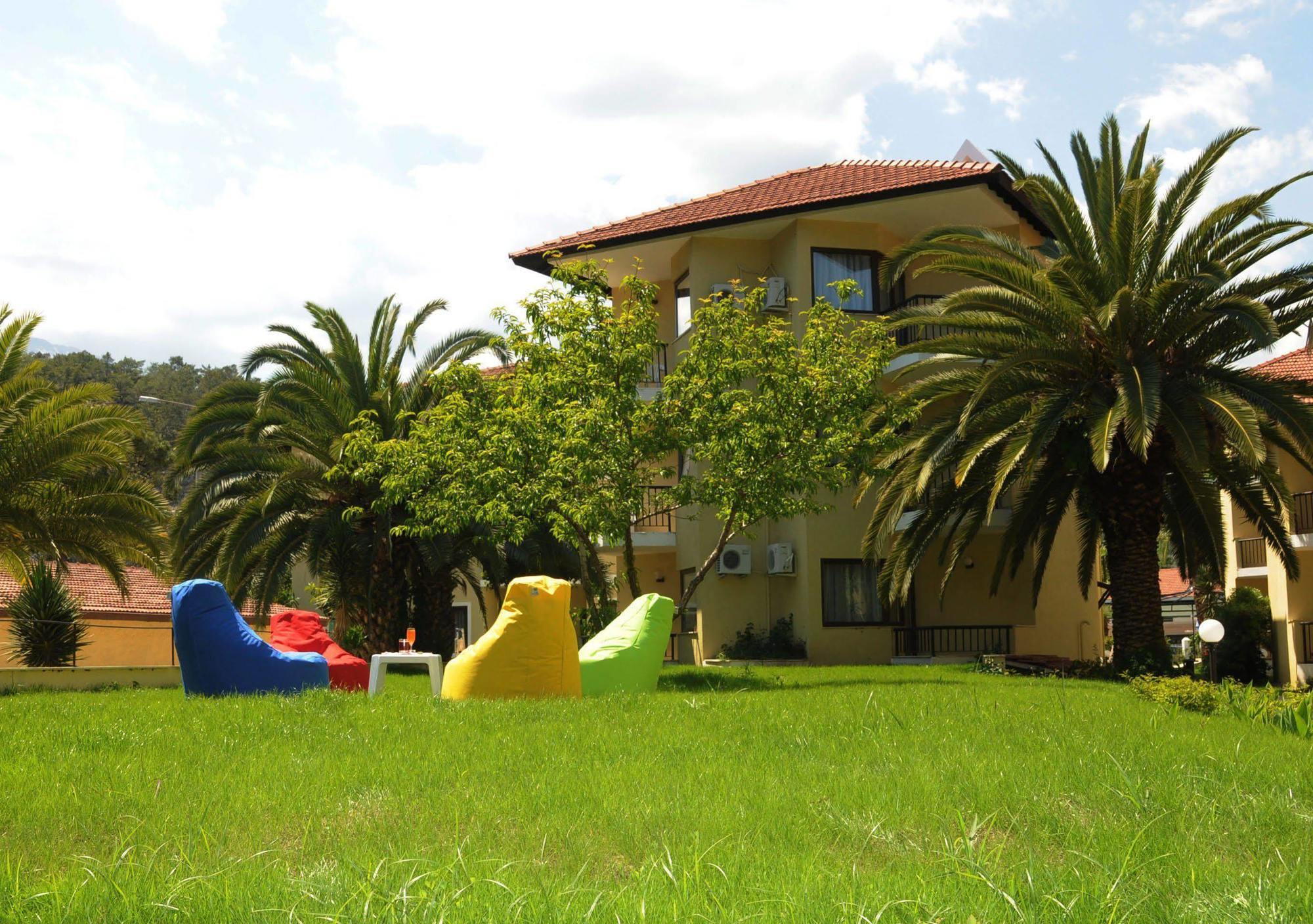 Club Akman Beach Çamyuva Buitenkant foto